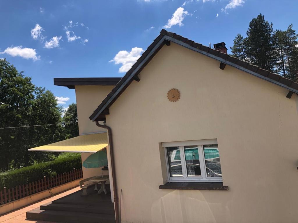 Maison/Gite Familial Dans Le Jura A 200M Du Lac Avec Piscine Privee Marigny  Exterior foto